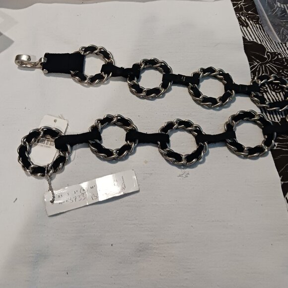 Suzi Roher belt